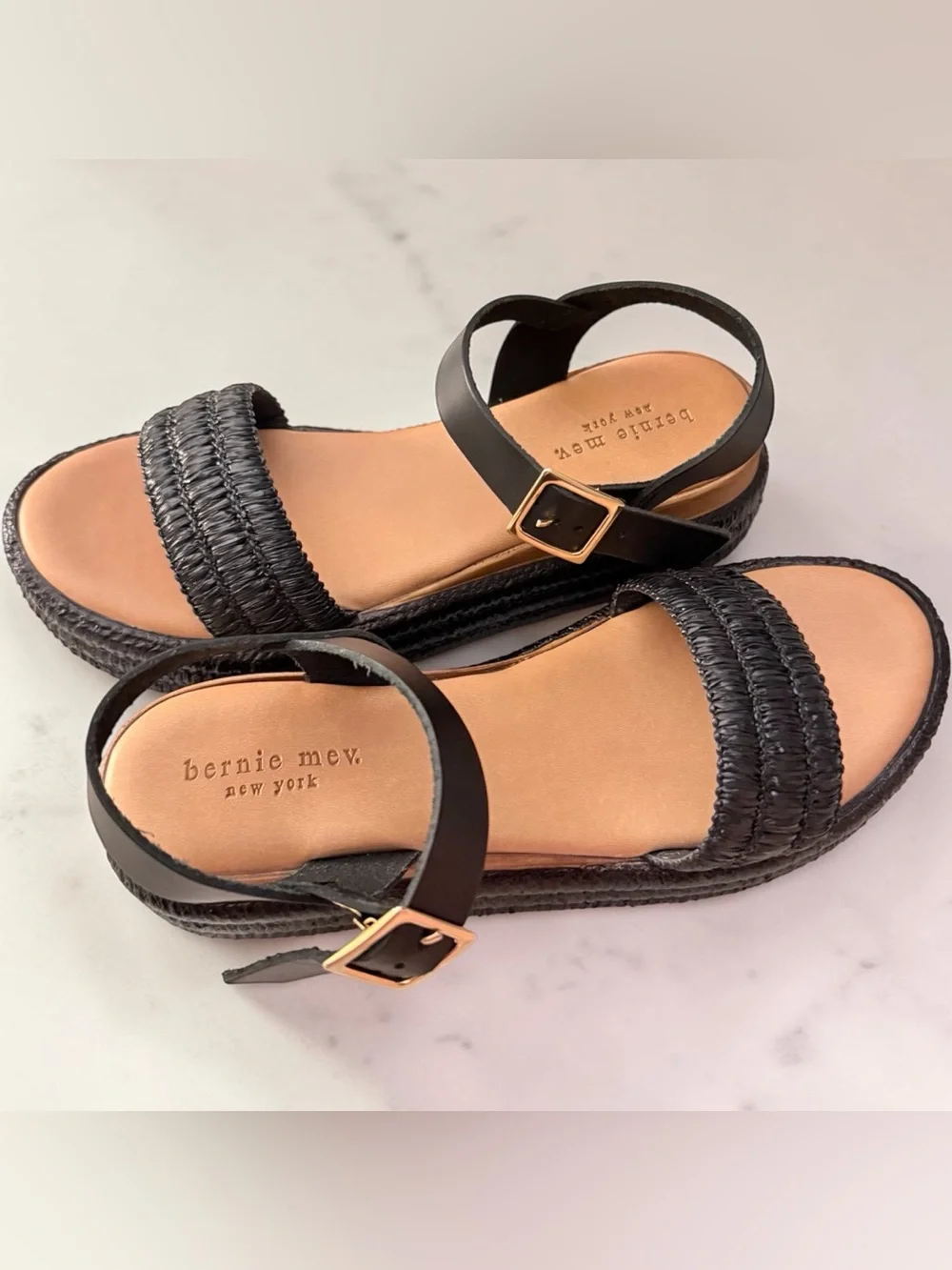 Bernie Mev Premium Made in Italy Black Raffia Leather Platform Sandals RARE